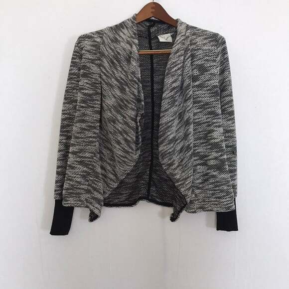 Janet‎ chung cardigan M - Picture 2 of 12